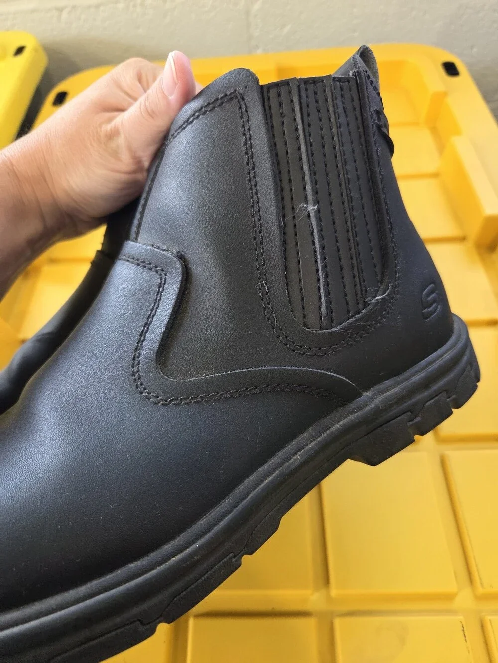 Skechers relaxed fit